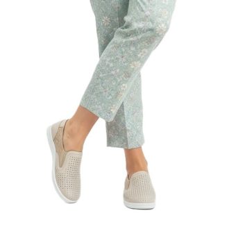   Stella habkönnyű bebújós női cipő bőr talpbetéttel beige