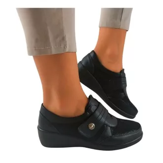   CLASSIC CHIC telitalpú sikkes bőr talpbetétes női tépőzáras kényelmi cipő fekete