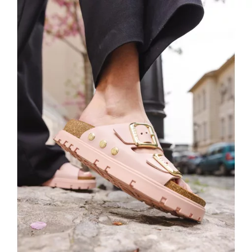 6010 LEON bőr magas talpú csatos női bio papucs rózsaszín