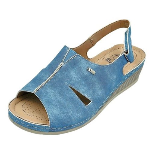 HELÉNA női sarokpántos kényelmi szandál világoskék