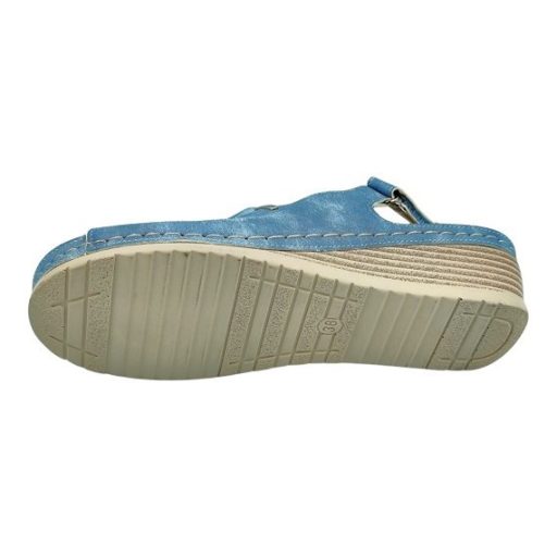 HELÉNA női sarokpántos kényelmi szandál világoskék