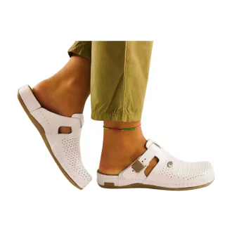   950 Leon csatos bőr munkavédelmi bevizsgált gyógyklumpa fehér