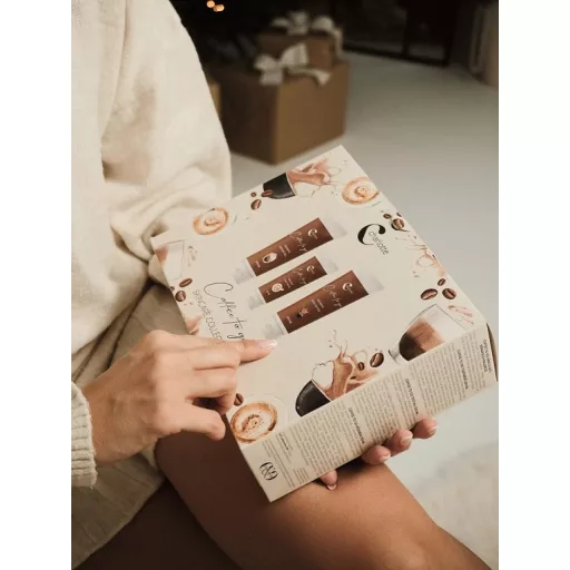 Charlotte kávé illatú ajándékcsomag - 3 darabos Bőrápoló kollekció